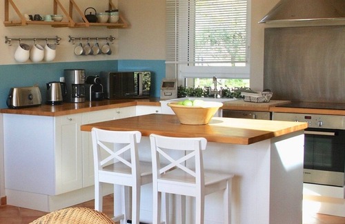 Rognes House | Experience La Bastide des Amandiers with Ocean View & Pool