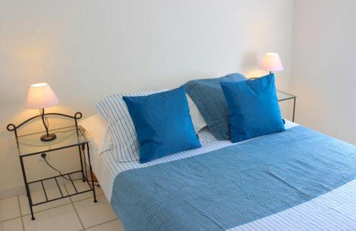 Sault Bed & Breakfast | Elegant La Bastide des Bourguets - Adults Only Retreat