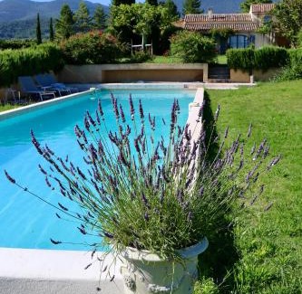 Cucuron House | Experience Oceanfront Bliss at La Bastide des Vasses Loft