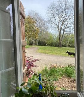 Armous-et-Cau Bed & Breakfast | Enjoy Family-Friendly Comfort at La Bastide Hotel