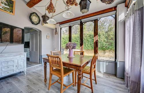 Piolenc House | Discover La Bastide des Jourdans: Pool & Pet-Friendly Stay