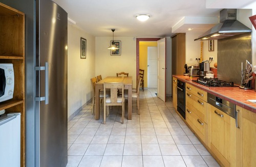 La Baule-Escoublac Villa | Villa La Baule: Beachfront Getaway with Pool & Spa