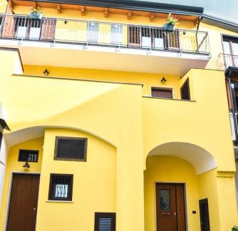 Sant'Egidio del Monte Albino Apartment | Top-Rated Retreat at La Bella Costiera with Hot Tub