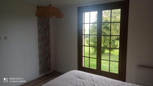 Bordeaux-Saint-Clair Apartment | Family-Friendly LA BELLA: Ground Floor 90m² Apartment, Rated 9.4
