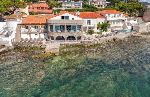 Sainte-Maxime City Centre Hotel | Discover La Belle Aurore: Oceanfront 4-Star Retreat