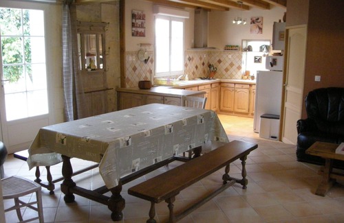 Chalais House | Discover La Belle Etoile: A Tranquil French Cottage Retreat