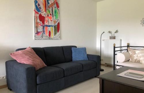 Amel Apartment | Charming La Belle Vue: Family-Friendly Getaway with 9.4 Rating
