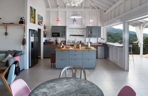 Cafeiere Villa | Unforgettable La Berceuse Rouge Villa with Ocean Views