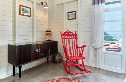 Cafeiere Villa | Unforgettable La Berceuse Rouge Villa with Ocean Views