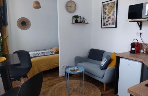 Le Hommet-d'Arthenay Apartment | Family-Friendly Retreat at La Bergeronnette, Rated 9/10