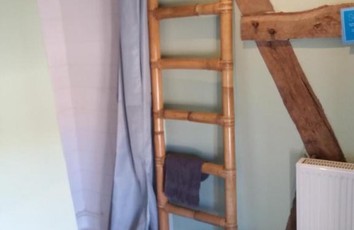Le Merlerault House | Discover La Berlandière: Family & Pet-Friendly Retreat
