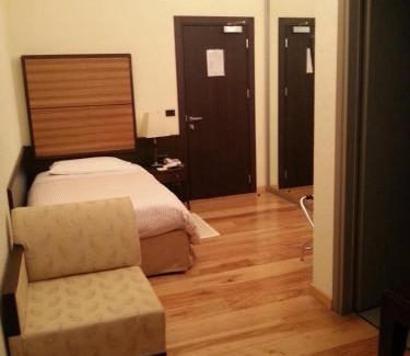 Carisio Hotel | Welcoming La Bettola: Pet Friendly with Breakfast Included