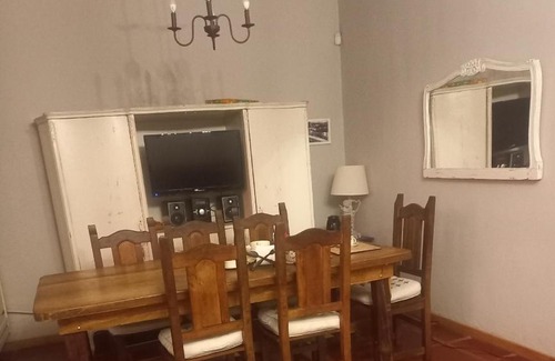 Olavarria House | Family-Friendly Haven at La Biblioteca with Kitchen Amenities