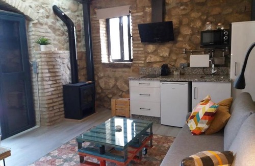 Andujar Apartment | Experience La Bodega: Pet & Child Friendly Getaway