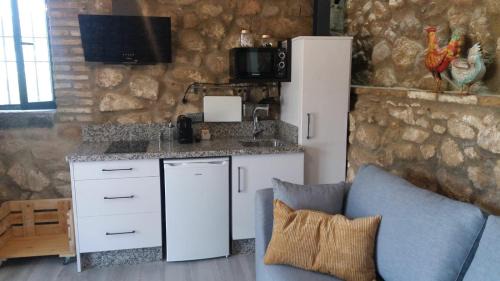 Andujar Apartment | Experience La Bodega: Pet & Child Friendly Getaway