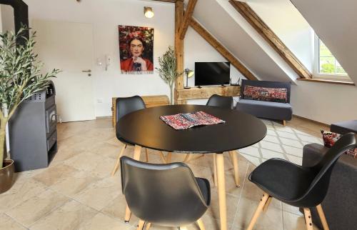 Vrhavec Apartment | La Bohème Lodges and Glamping