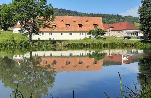 Vrhavec Apartment | La Bohème Lodges and Glamping