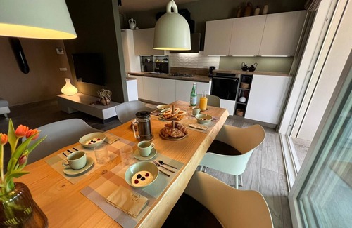 Intra Apartment | Relax at La Bollicina Boutique Apartment and Spa