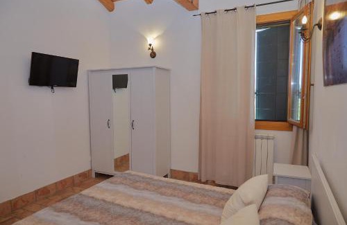 Porto Viro House | Discover La Botta Vecchia - Delta of the Po Getaway