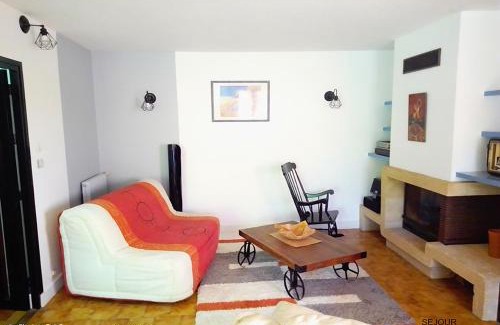 Aulnat Apartment | Pet and Child Friendly Stays at LA BOUVIERE - Rated 9.1