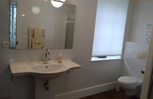 Saulge Bed & Breakfast | Delphine's Brasserie: Pet-Friendly Oceanfront Getaway