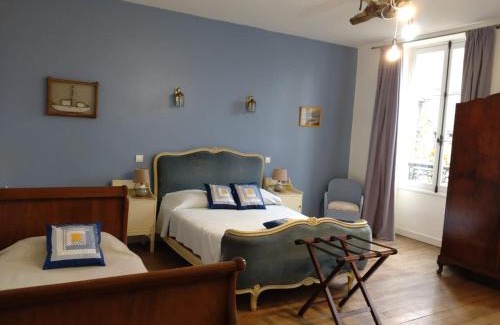 Saulge Bed & Breakfast | Delphine's Brasserie: Pet-Friendly Oceanfront Getaway