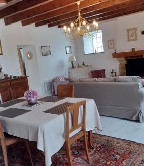 Ploufragan House | Discover La Bretagne: Guest Rated 9/10, Pet & Child Friendly