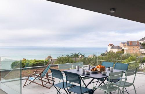 Pleneuf-Val-Andre Apartment | La Briouette - Magnifique appartement avec vue panoramique d'exception sur la baie du Val André