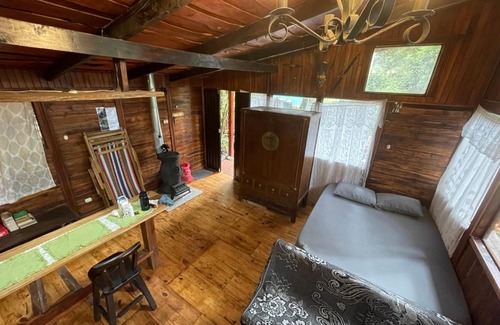 San Isidro Ski Chalet | Pet-Friendly Retreat at La Bromelia, Cerro de la Muerte