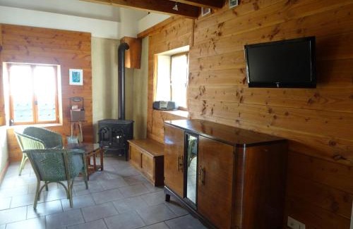 Saint-Andre-dʼApchon House | Relax at La Bruyère aux Lamas with Spa & Hot Tub Access