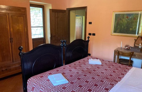 Monte Benedetto House | Pet Friendly Retreat at La Busca - Rated 9/10 by Guests