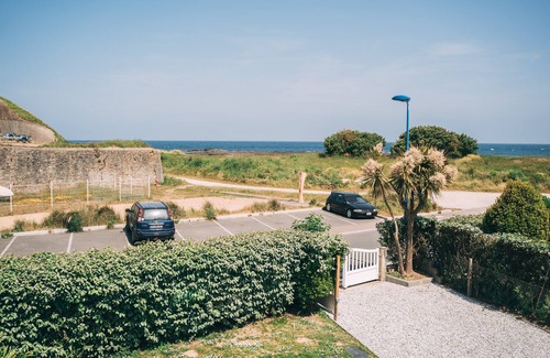 Urville-Nacqueville House | Experience the Ocean View at La Butte: 10/10 Rated Escape