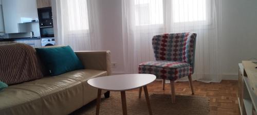 Aviles Apartment | Discover La cámara secreta de BelNi - Family-Friendly Retreat