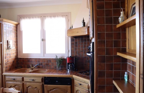 Villie-Morgon House | Discover La Côte du Py - Villie Morgon: Rated 9/10 Getaway