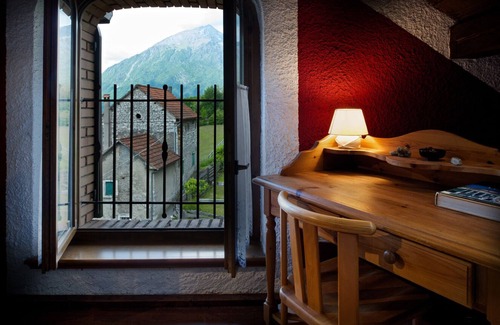 Ponte nelle Alpi House | Discover La Casa Gingelina in the Scenic Dolomites