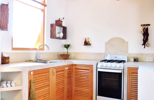 San Cristobal de las Casas Apartment | Romantic Retreat at La Casa de las Aves with Private Garden