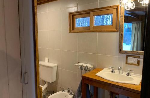 Trevelin House | Family-Friendly Retreat at La Cabaña 2 Close to Nature