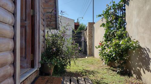 San Antonio de Areco Apartment | Pet-Friendly Retreat: La Cabaña, Rated 9.8 by Guests