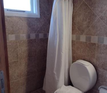 Villa Traful Hotel | Cozy Stay at La Cabaña de Juan with Breakfast Included