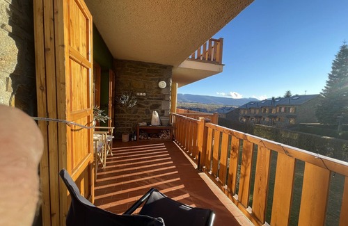 Llivia Condo | Discover Family-Friendly Comfort at la Cabaña de Llívia