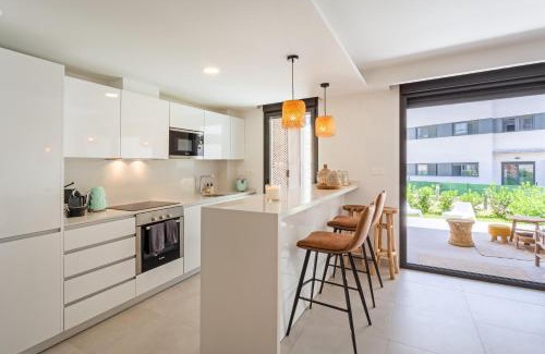 Platja de l'Arenal Apartment | Relax at La Cabaña: 4-Star Hotel with Pool & Family Fun