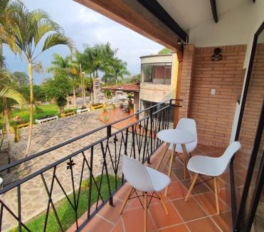 Zetaquira Hotel | Discover La Cabaña Miraflores: Rated 9.5 with Pool & More
