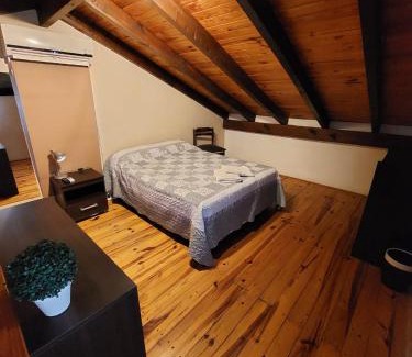 Villa General Belgrano House | Pet-Friendly Haven: La Cabañita with 9.6/10 Guest Rating