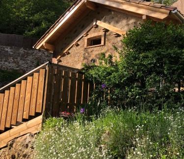 Ribes De Freser Apartment | Pet-Friendly Getaway at La Cabana del Bosc - Rated 9.3/10