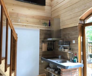 Ribes De Freser Apartment | Pet-Friendly Getaway at La Cabana del Bosc - Rated 9.3/10