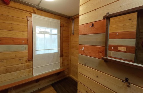 Fernelmont Apartment | Discover La Cabane à sucre: Pet and Child Friendly Retreat