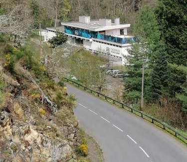 Chateauneuf-les-Bains House | Experience La CABANE AUX ECREVISSES by the Water's Edge