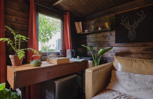 Le Puy-Saint-Bonnet House | Explore Comfort at La Cabane de l'Explorateur