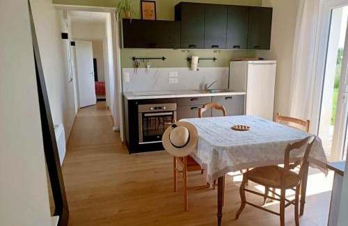 Precy House | Oceanfront Retreat: La Cabane de la Mare - 9.5/10 Rating