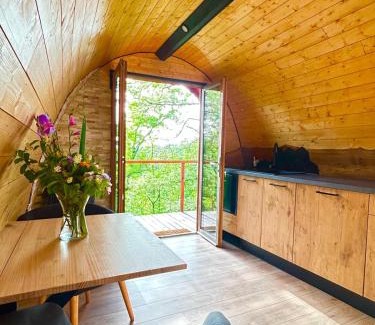 Montgras Other | La cabane entre les cimes